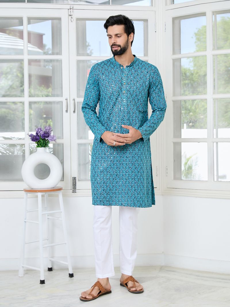 Men Blue Embroidered Straight Kurta