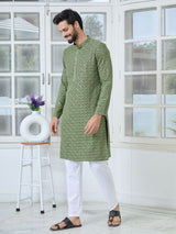 Men Green Embroidered Mandarin Collar Straight Kurta