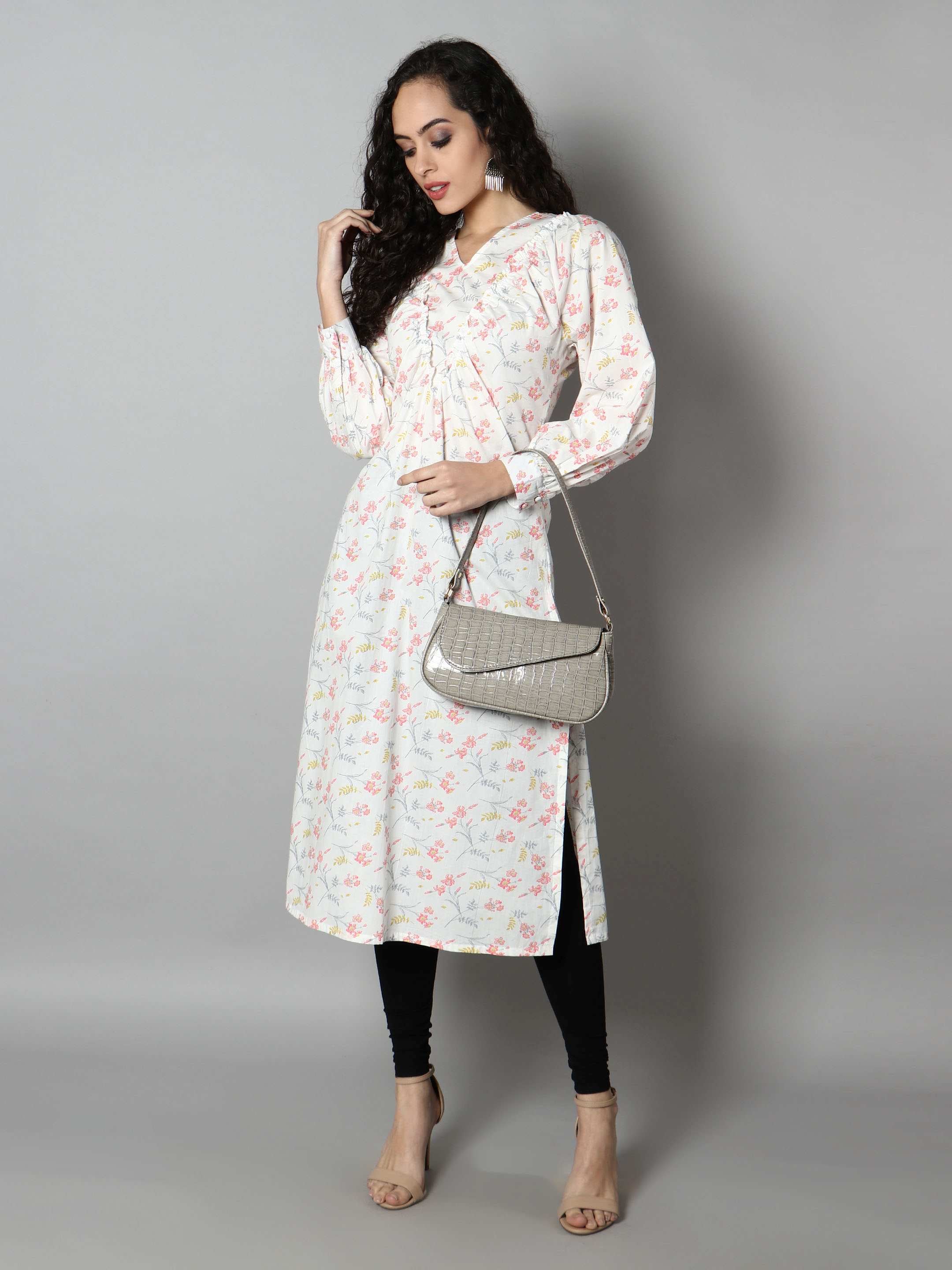 Women Pastel Floral Print Kurti