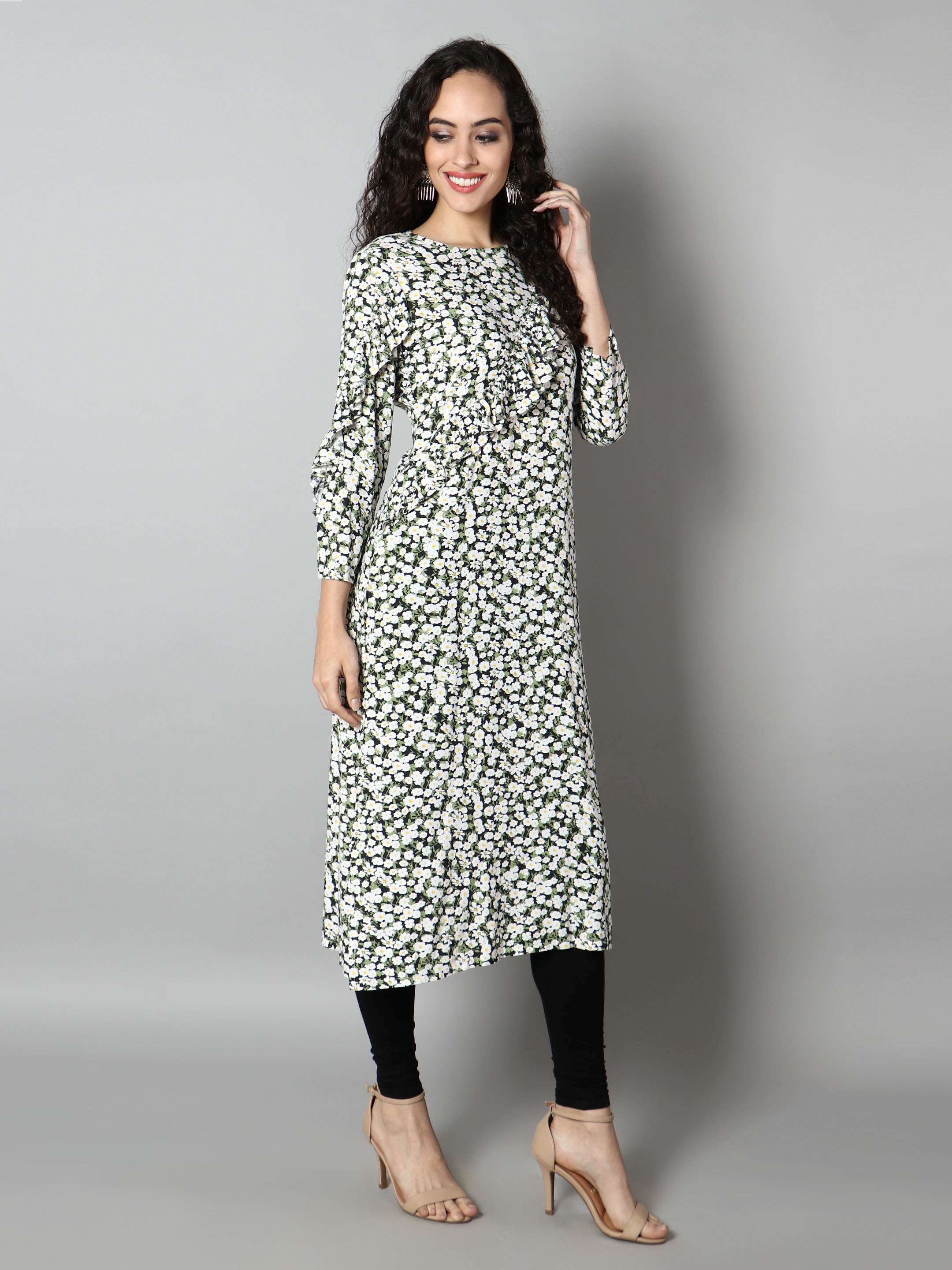 Women Black and White Floral Print Kurti