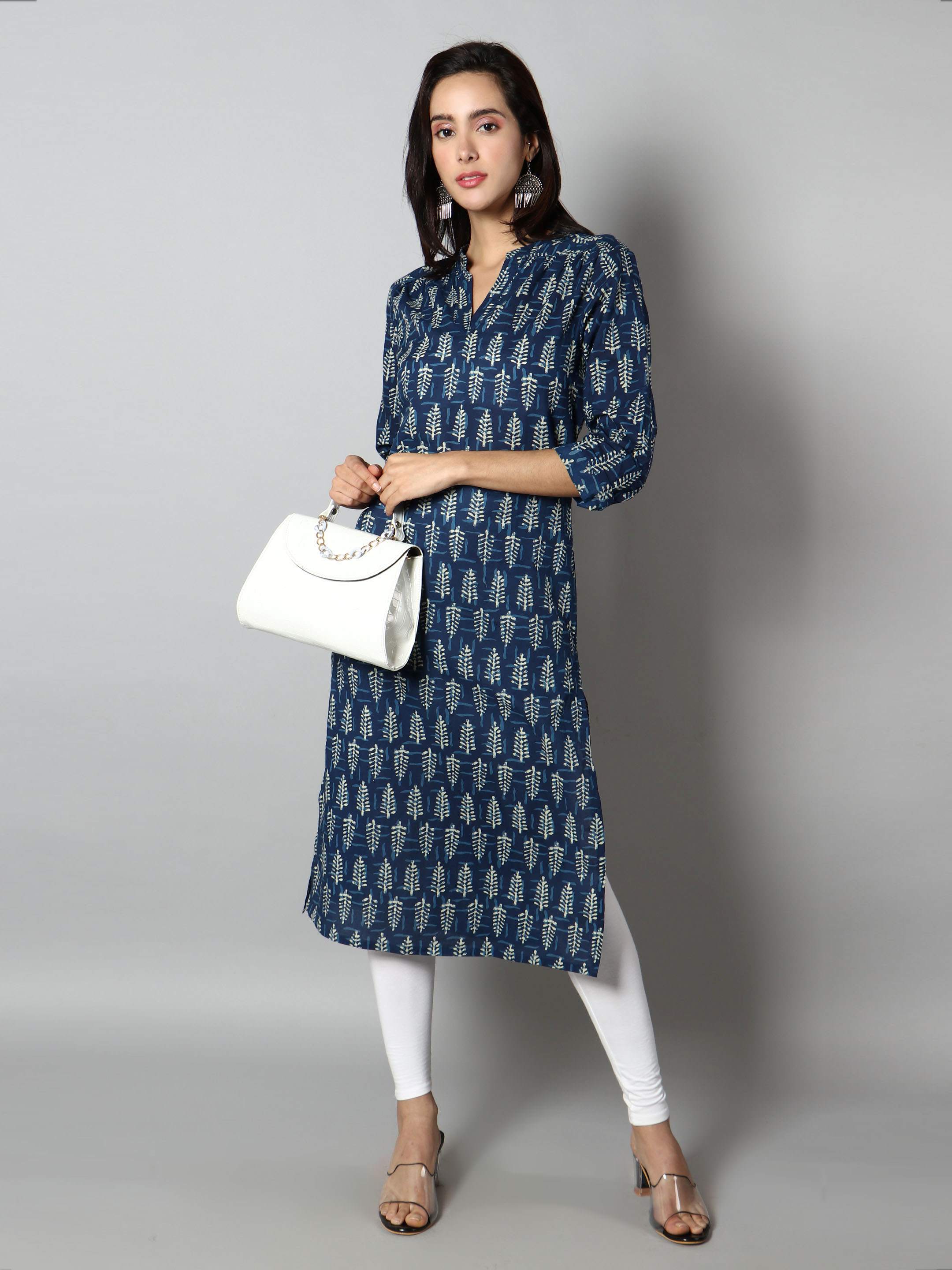 Women Blue, White Abstract Print Kurti