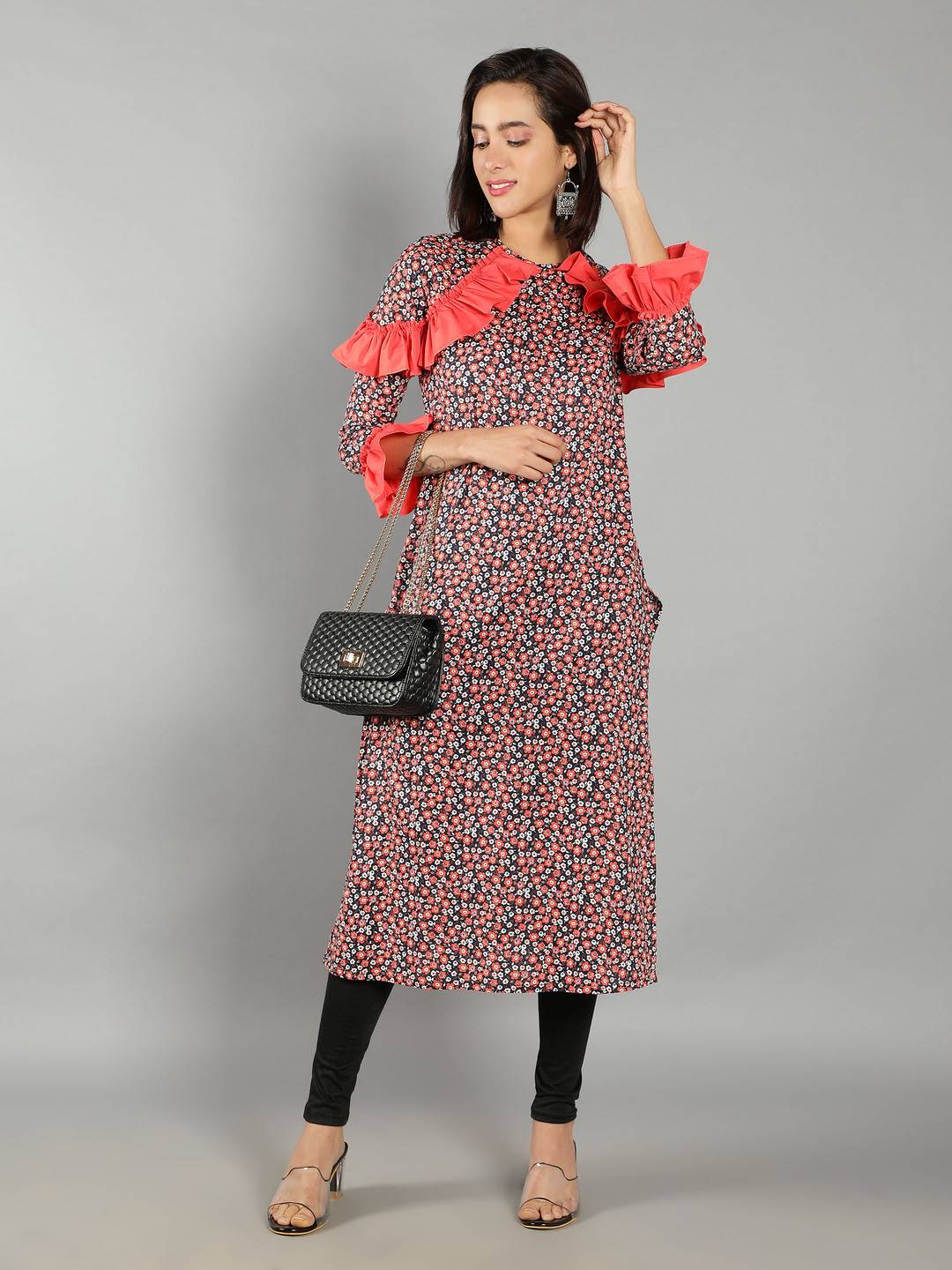 Women Red and Black Floral Print Kurti