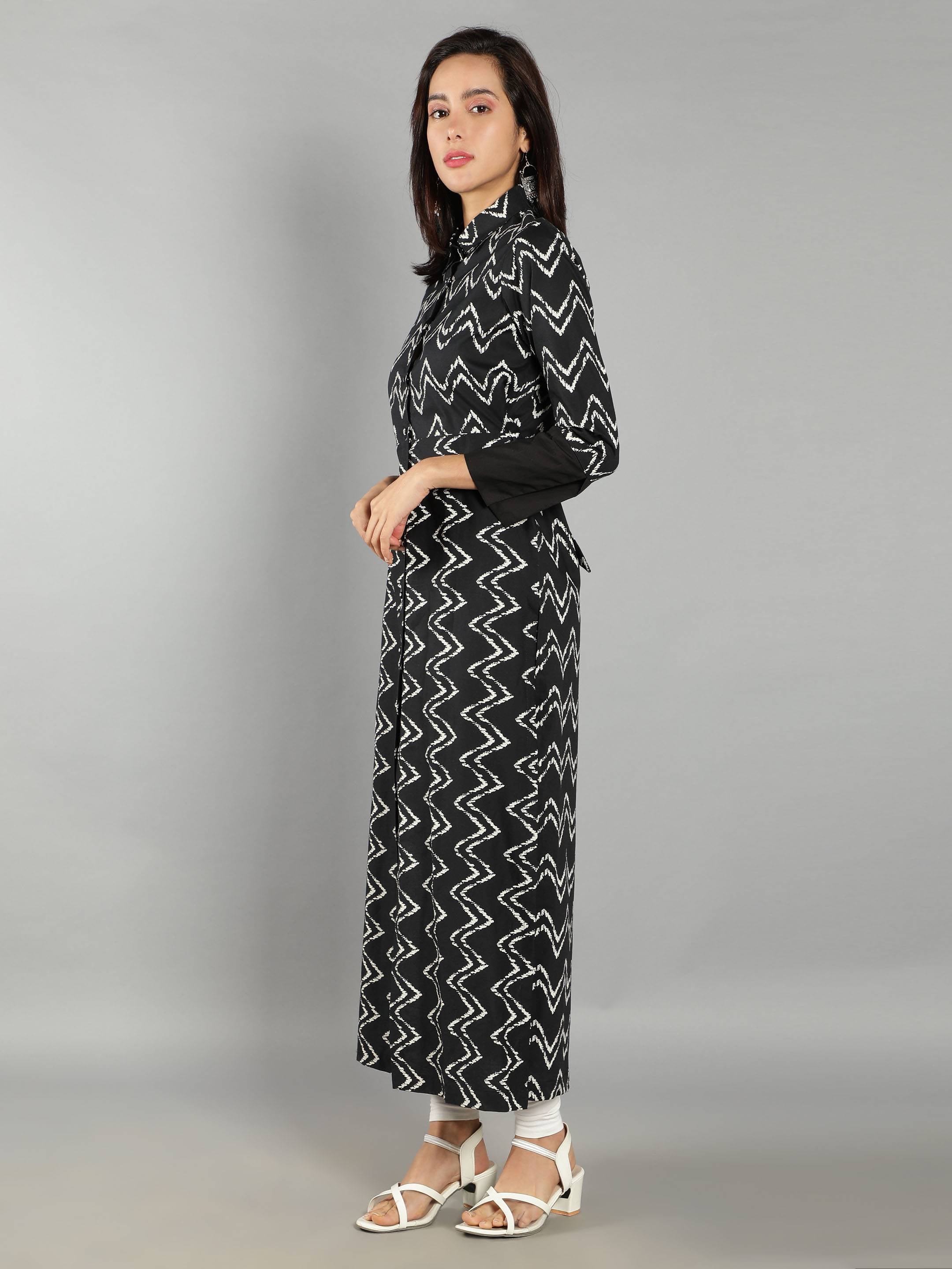 Women Black, White Abstract Print Kurti