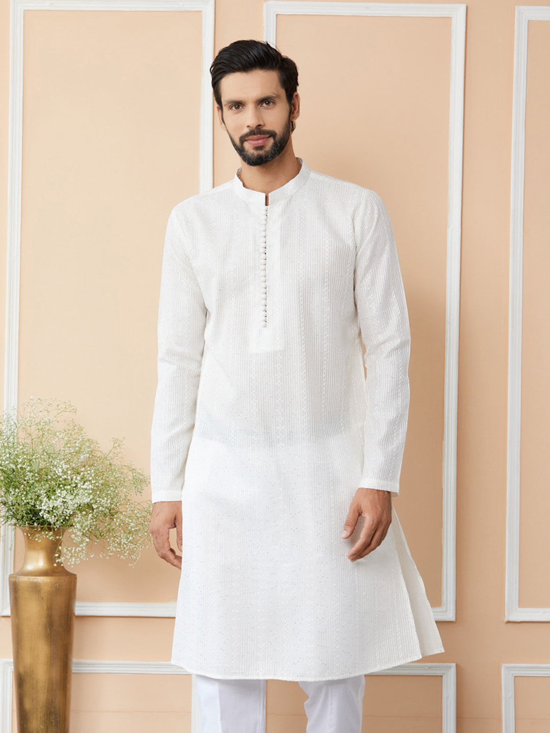 Off White Embroidered Thread Work Sequin Chanderi Silk Straight Kurta