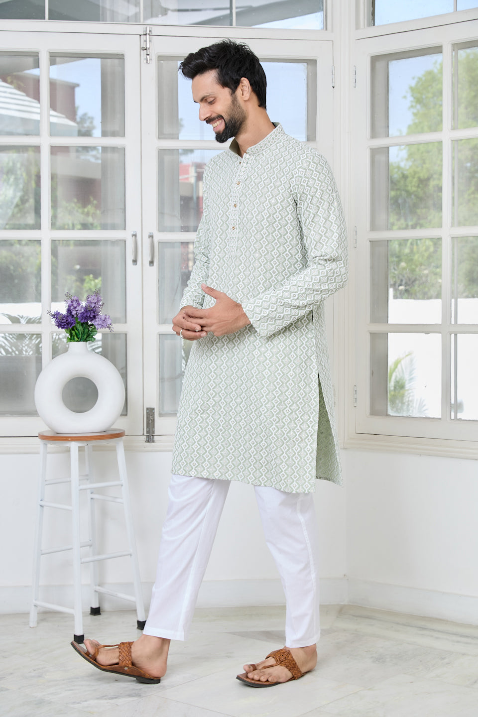 Pastel Green Thread Embroidered and Sequin Rayon Straight Kurta