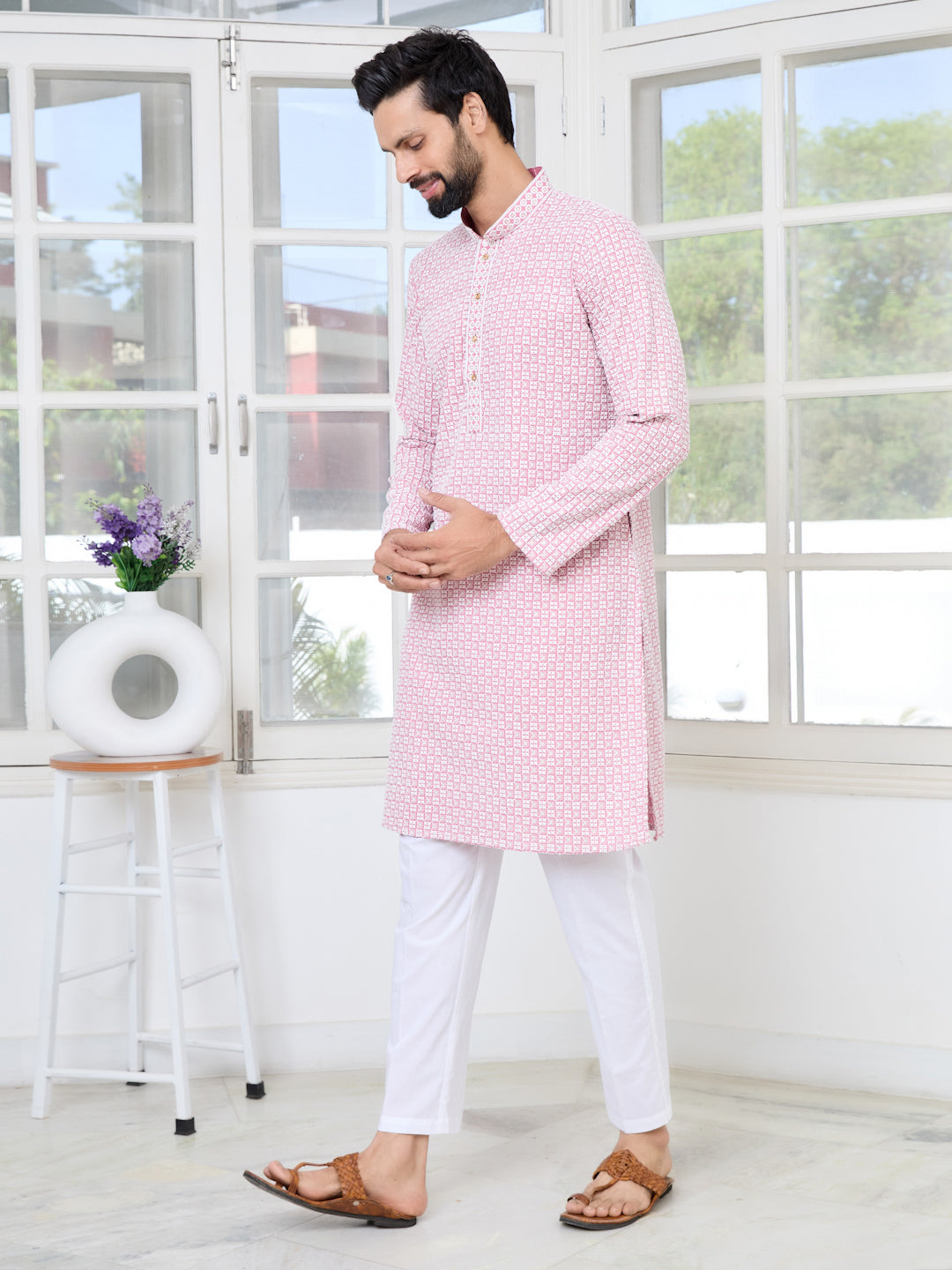 Pink Thread Embroidered and Sequin Rayon Straight Kurta